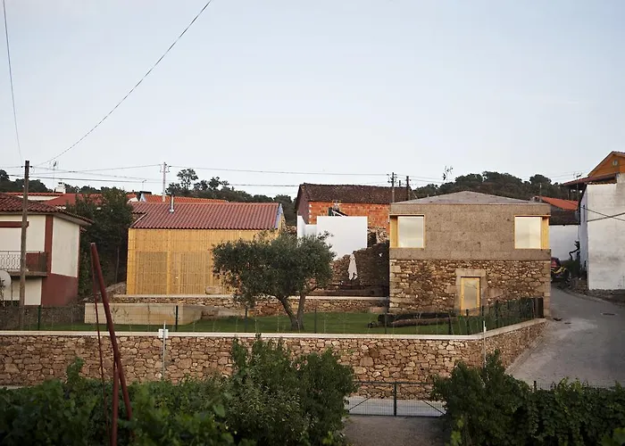 Casas De Vale De Lobo Сasa de vacaciones Mirandela